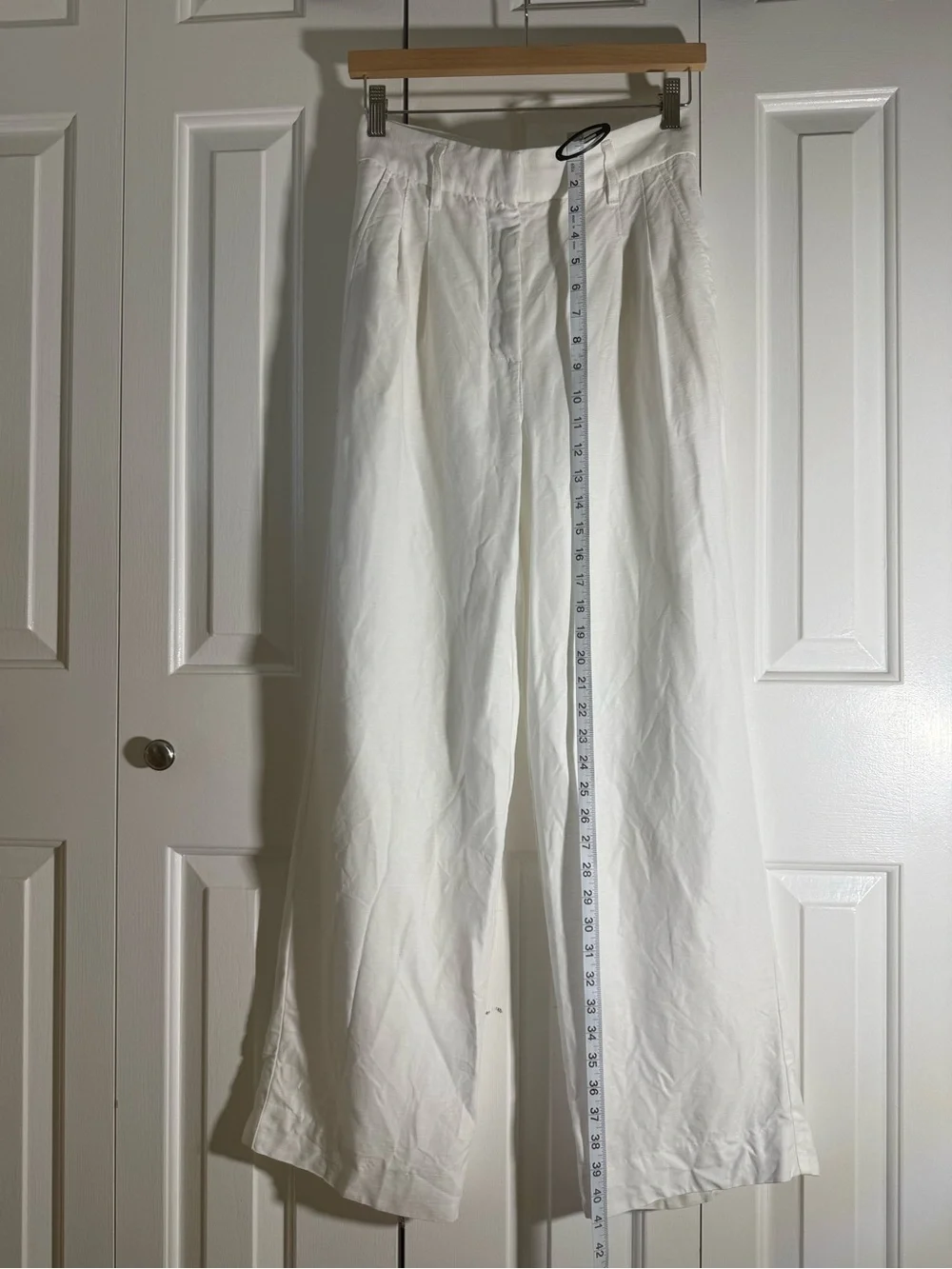 Wilfred Aritzia effortless pants white linen blend wide leg tailored trouser